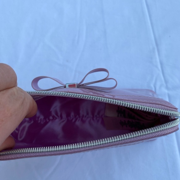 Ted Baker Clutch Pink with Bow Zippered Closure - Picture 2 of 8